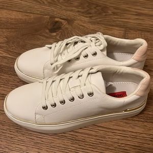 London Rebel lace up metal trim sneakers in white
